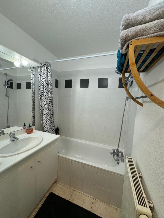 Appartement Calme Avec Balcon, A 4Km Du Centre, Parking, Wi-Fi, Netflix Gratuit Страсбург Екстериор снимка